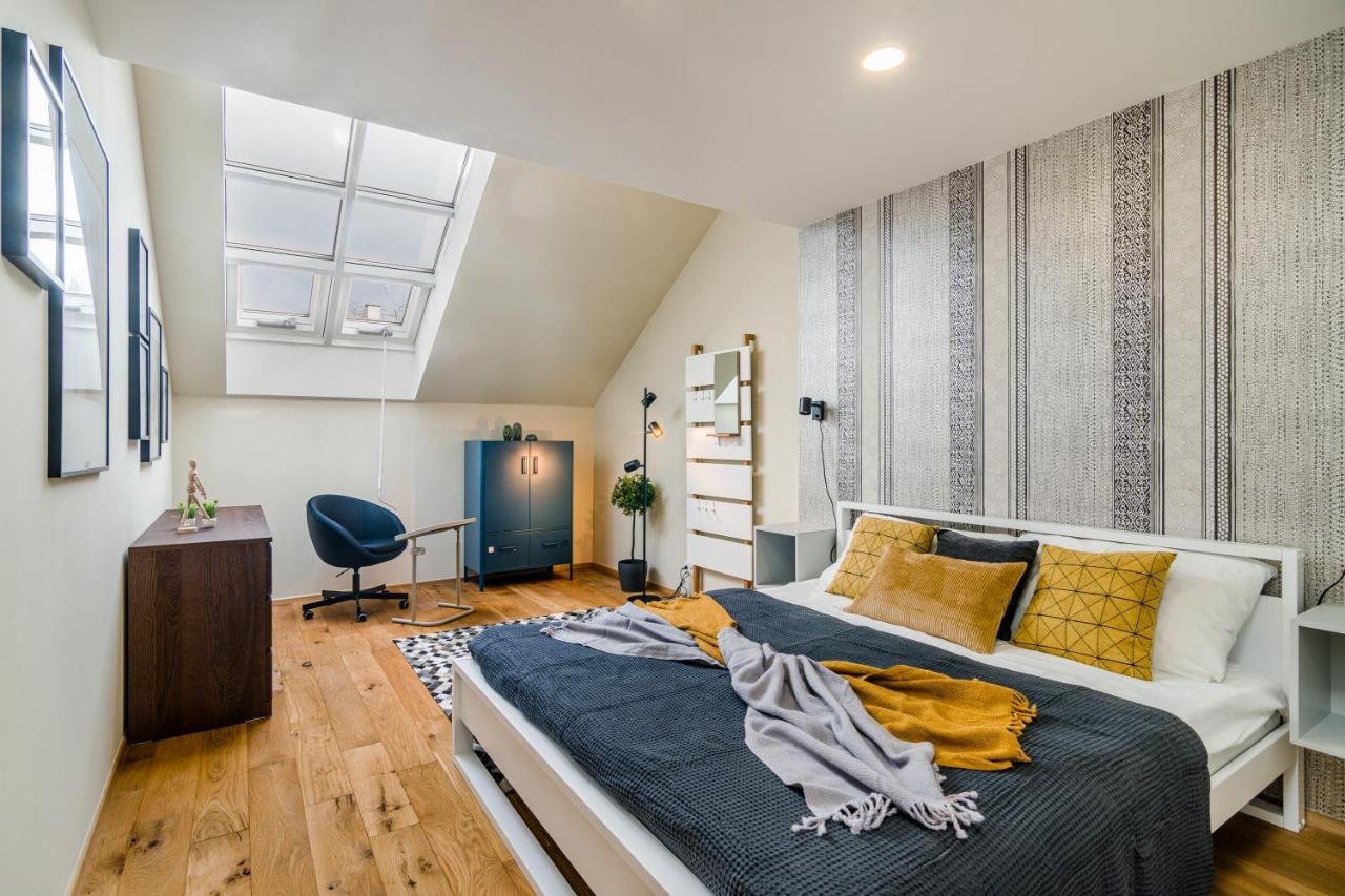 Lejlighed Days - Premium Loft W Terrace - View - Netflix - Ac Prag